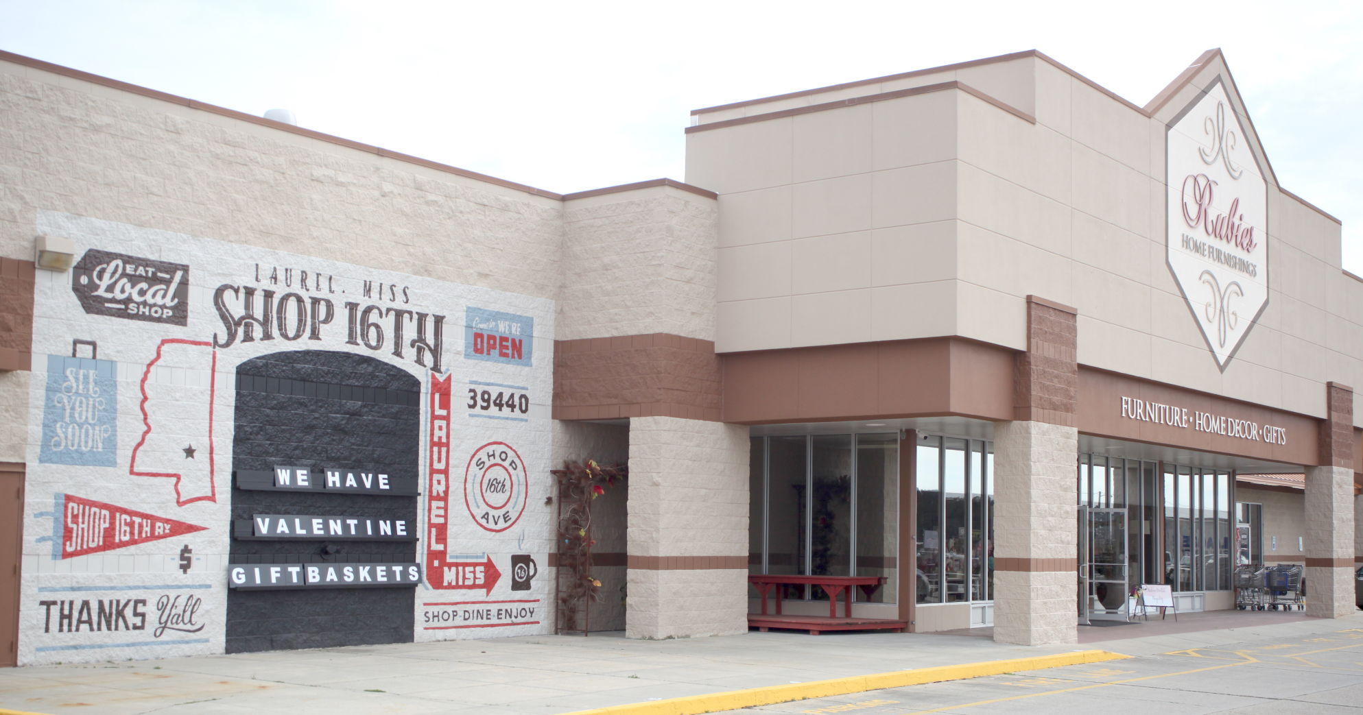 Rubies Home Furnishings on 16th Avenue takes on a vintage look with Prince's work displayed on the outside. (Photo by Mark Thornton).jpg